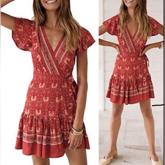 Zesica Dresses & Skirts - Red Floral Wrap Mini Dress - Women's V-Neck Short Sleeve